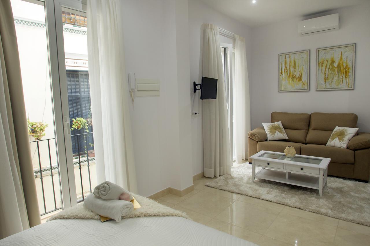 Panther Luxury Dreams Siviglia